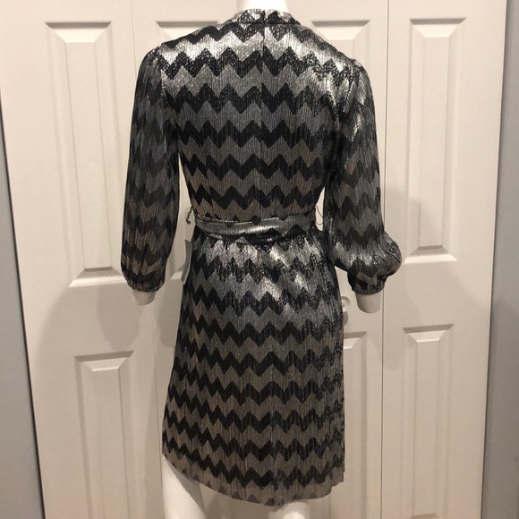 NWOT Eliza J size size 6 metallic dress - Picture 7 of 8